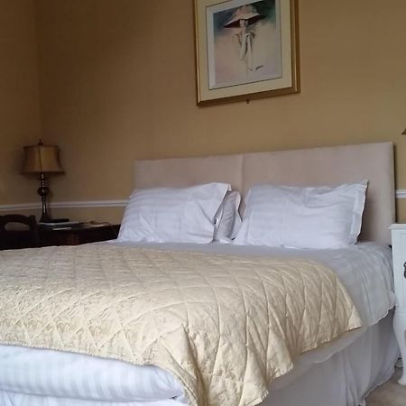 Pencubitt House Guest House ลิสคาร์ด ห้อง รูปภาพ