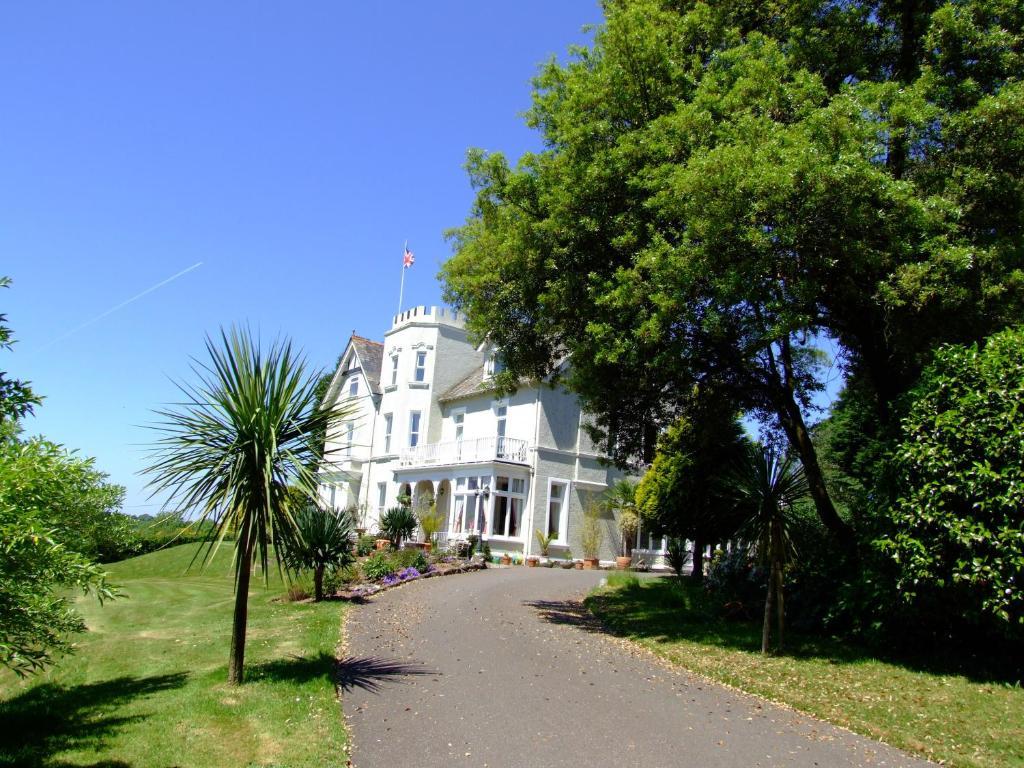 Pencubitt House Guest House ลิสคาร์ด ภายนอก รูปภาพ