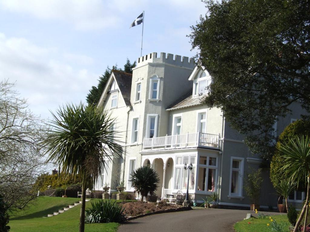 Pencubitt House Guest House ลิสคาร์ด ภายนอก รูปภาพ