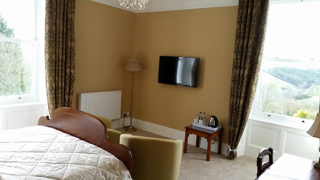 Pencubitt House Guest House ลิสคาร์ด ภายนอก รูปภาพ