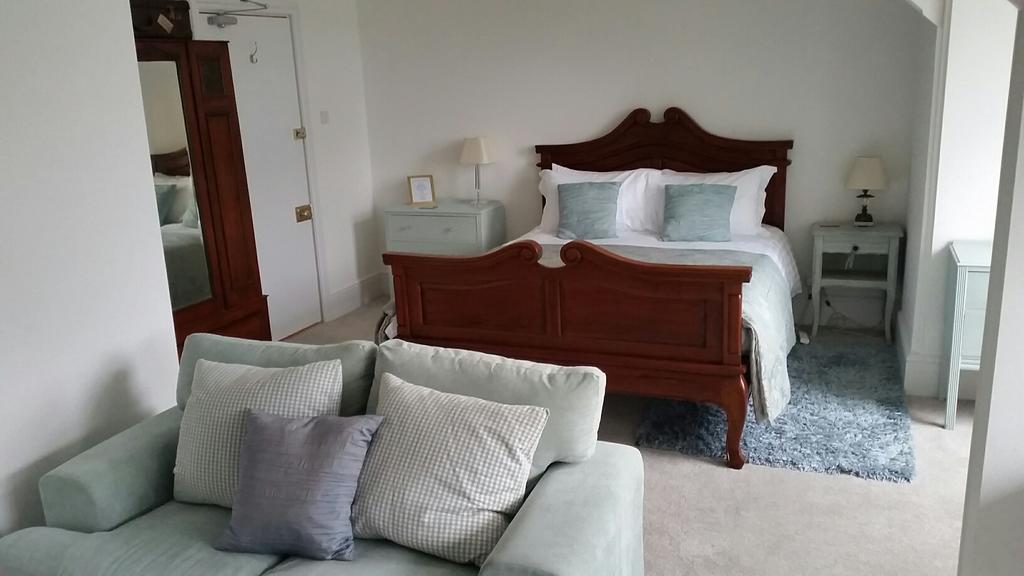 Pencubitt House Guest House ลิสคาร์ด ภายนอก รูปภาพ